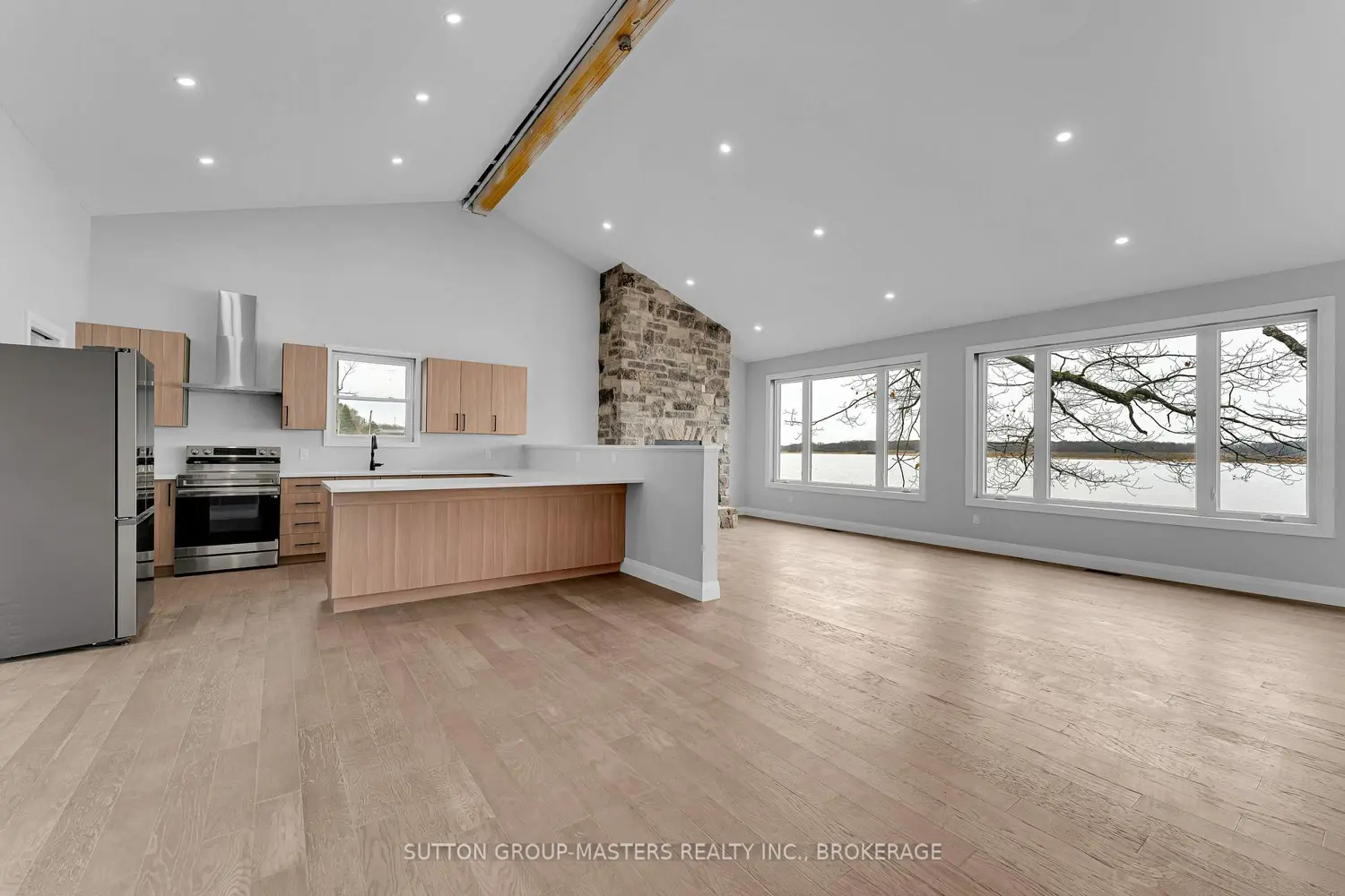 99 Blue Heron Lane photo 4