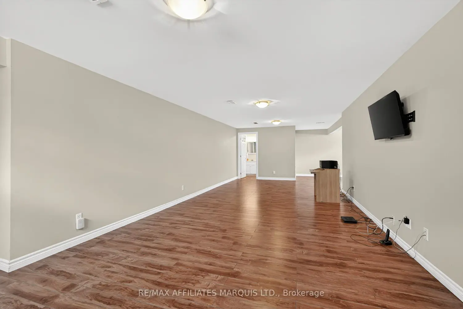 Additional image 15 of 516 Jo Anne Crescent