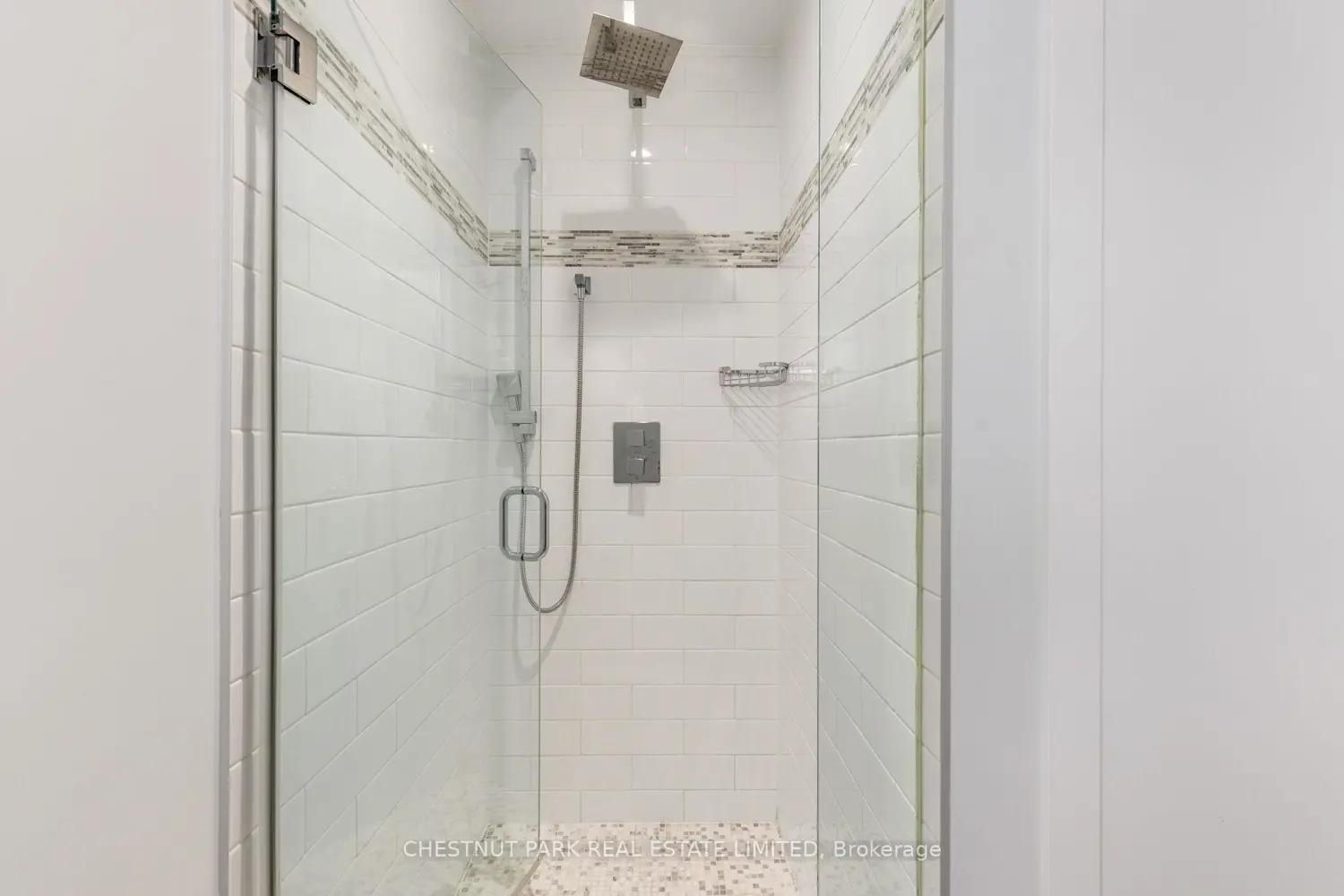 Additional image 12 of 500 Queens Quay 516E