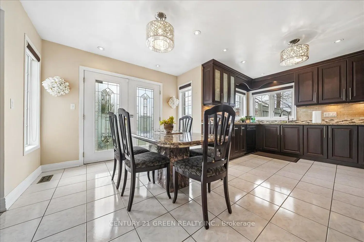 Additional image 6 of 1031 Blueheron Boulevard