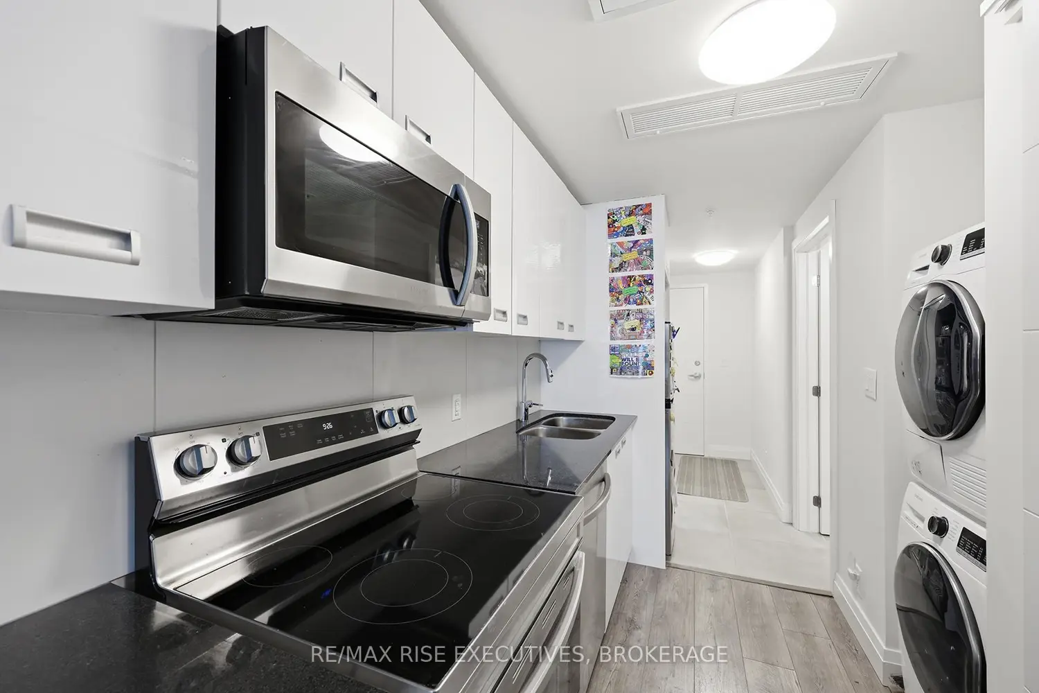 Additional image 10 of 652 Princess Street 423