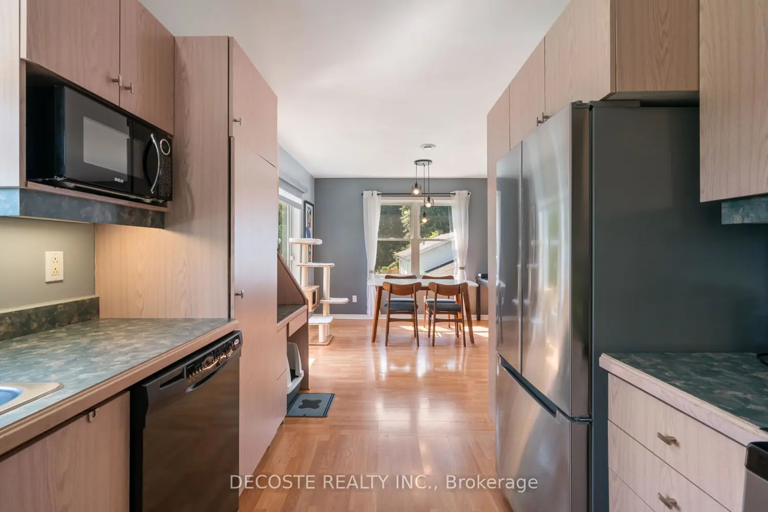 Additional image 7 of 6123 Macbain Street