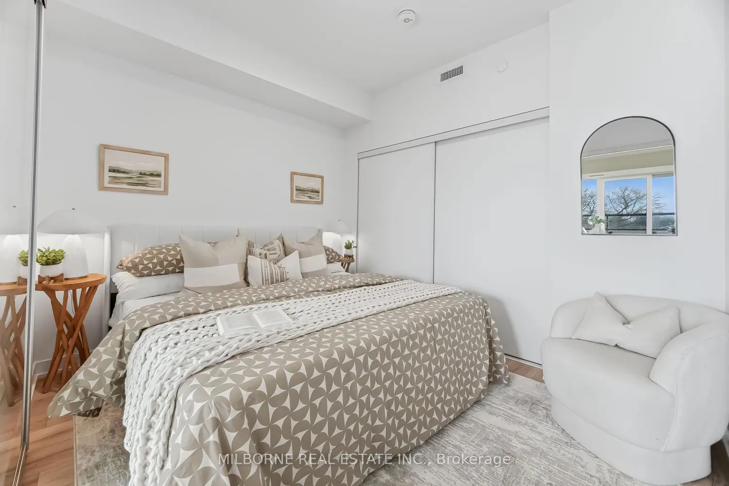 Additional image 5 of 1660 Bloor Street 708