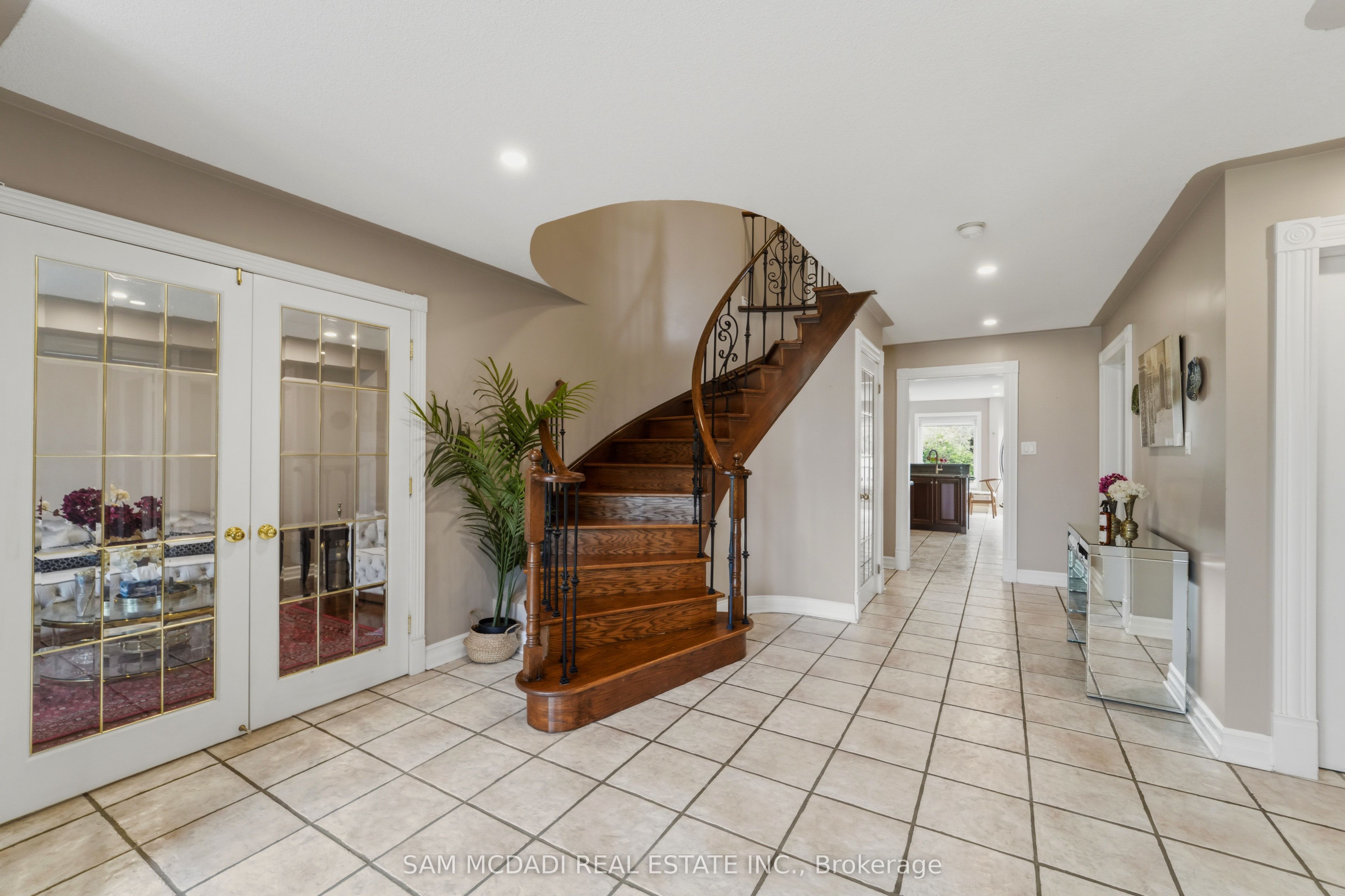 Additional image 4 of 3605 Trelawny Circle, Mississauga, ON, L5N 6N8