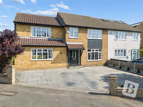 Marlborough Close, Upminster RM14