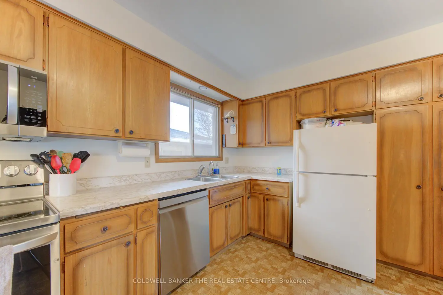 Additional image 4 of 98 Shea Crescent