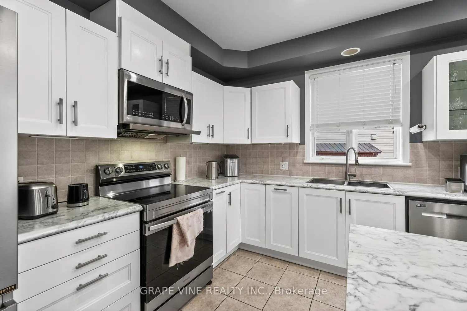 Additional image 9 of 103 Rowallen Place