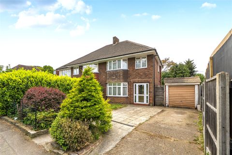 Mollison Drive, Wallington SM6