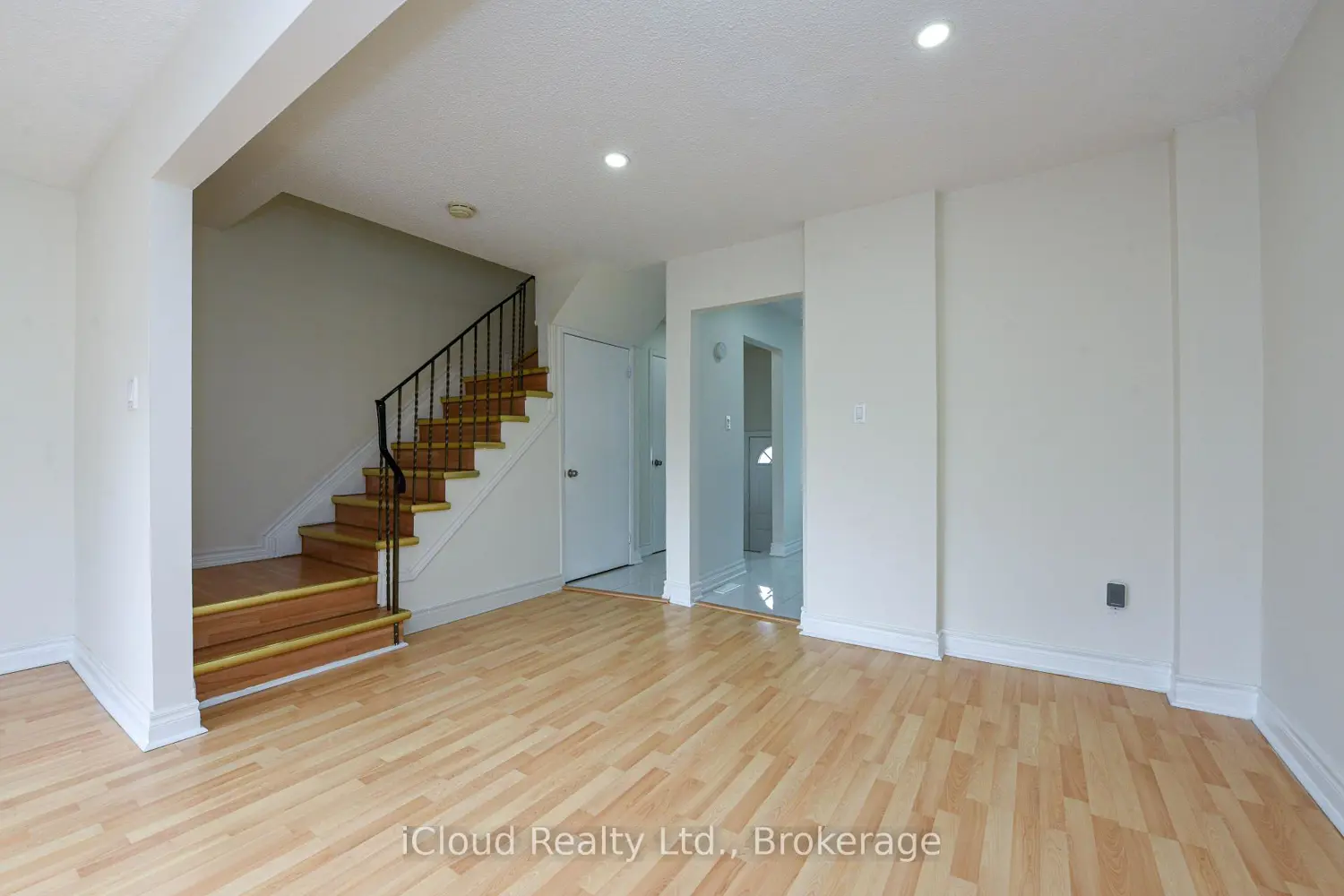 Additional image 8 of 400 Mississauga Valley Boulevard 88