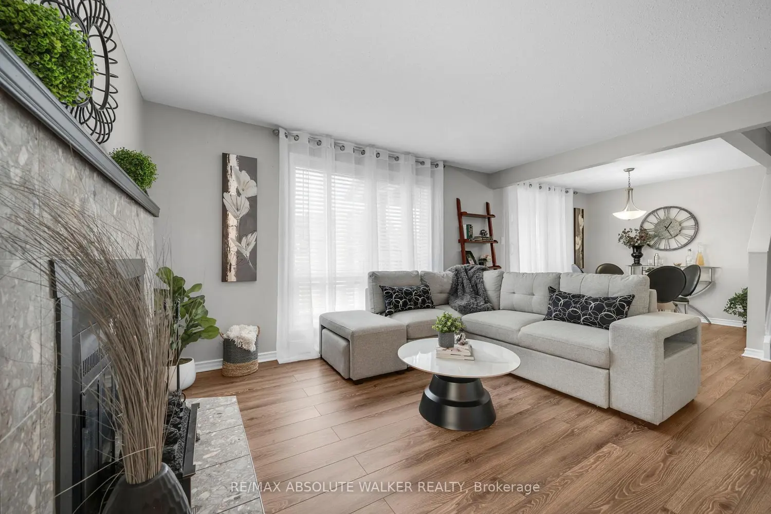 782 St. Andre Drive 38B photo 2
