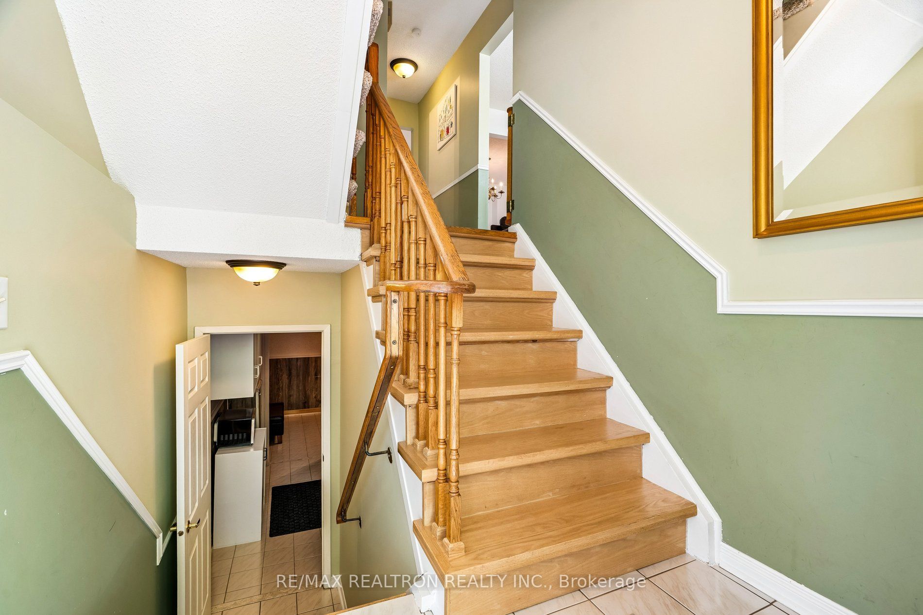 Additional image 6 of 102 Swinton Crescent, Vaughan, ON, L4J 3V5