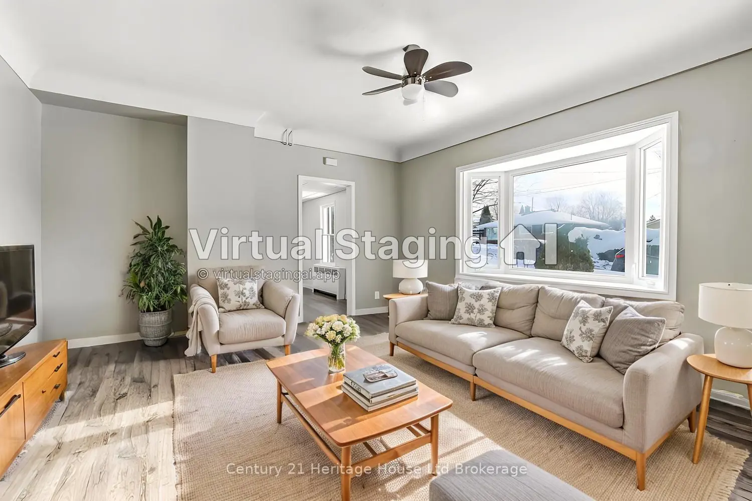 Additional image 3 of 152 Charles Street
