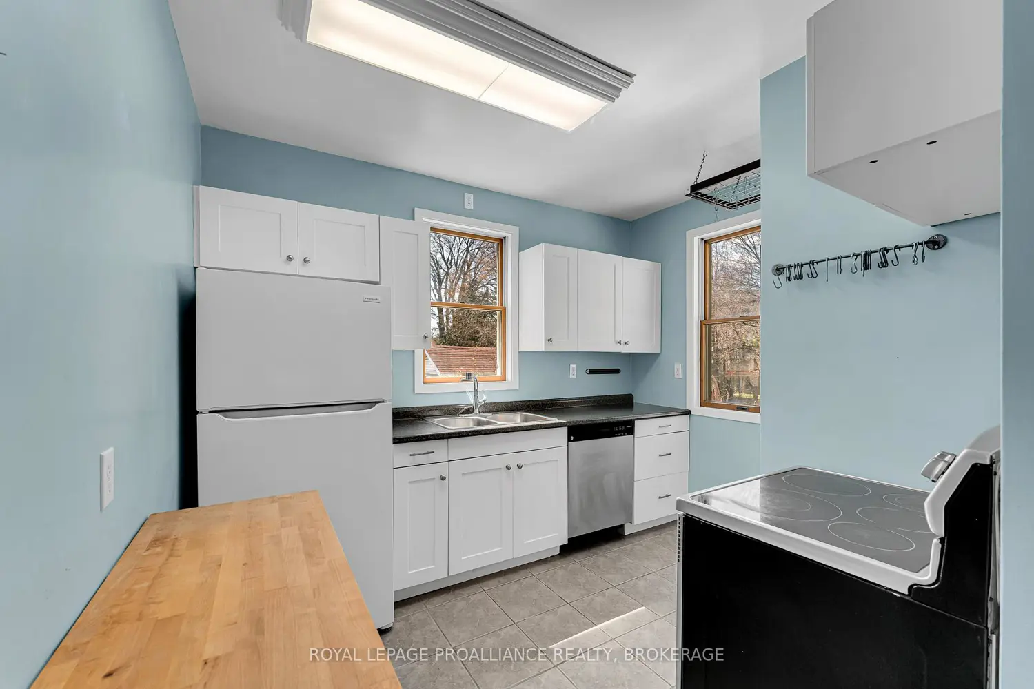 Additional image 8 of 524 College Street