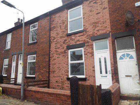 Merton Road, Prestwich M25