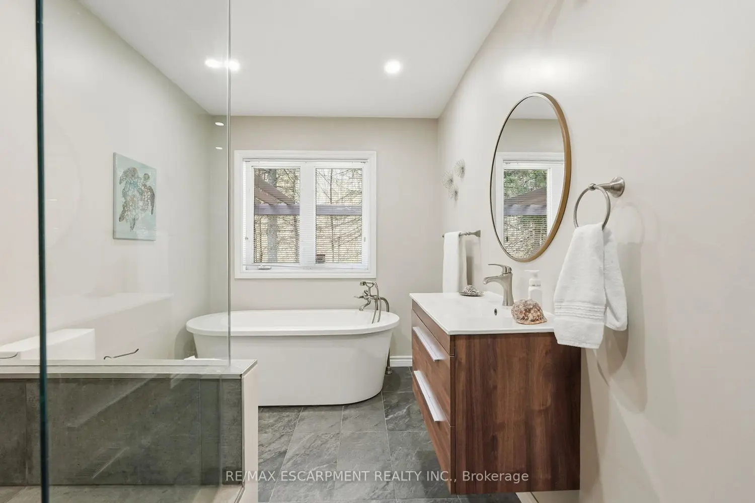 Additional image 6 of 19 Concession 5 E