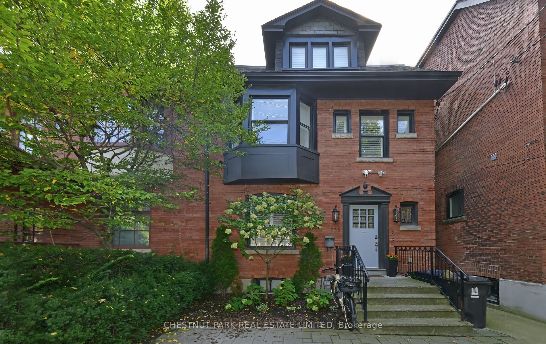 2-133 Cottingham Street, Toronto, ON, M4V 1B9