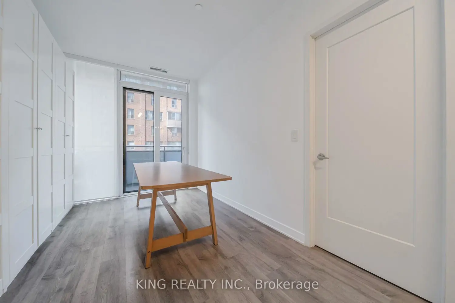Additional image 18 of 121 Lower Sherbourne Street 233