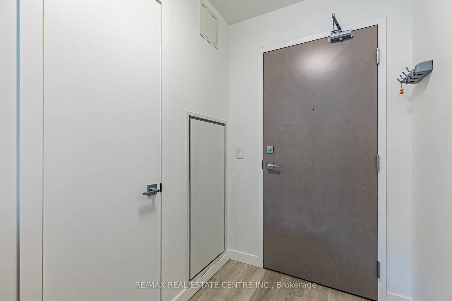 Additional image 6 of 455 Charlton Avenue 208
