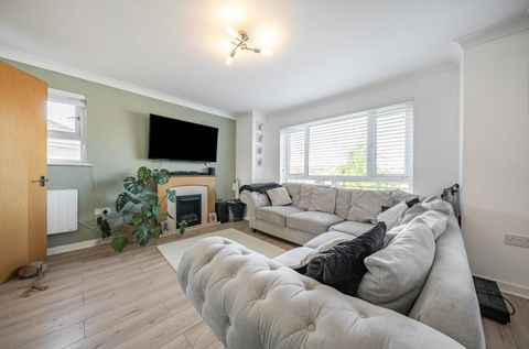 Meadowford Close, Central Thamesmead SE28