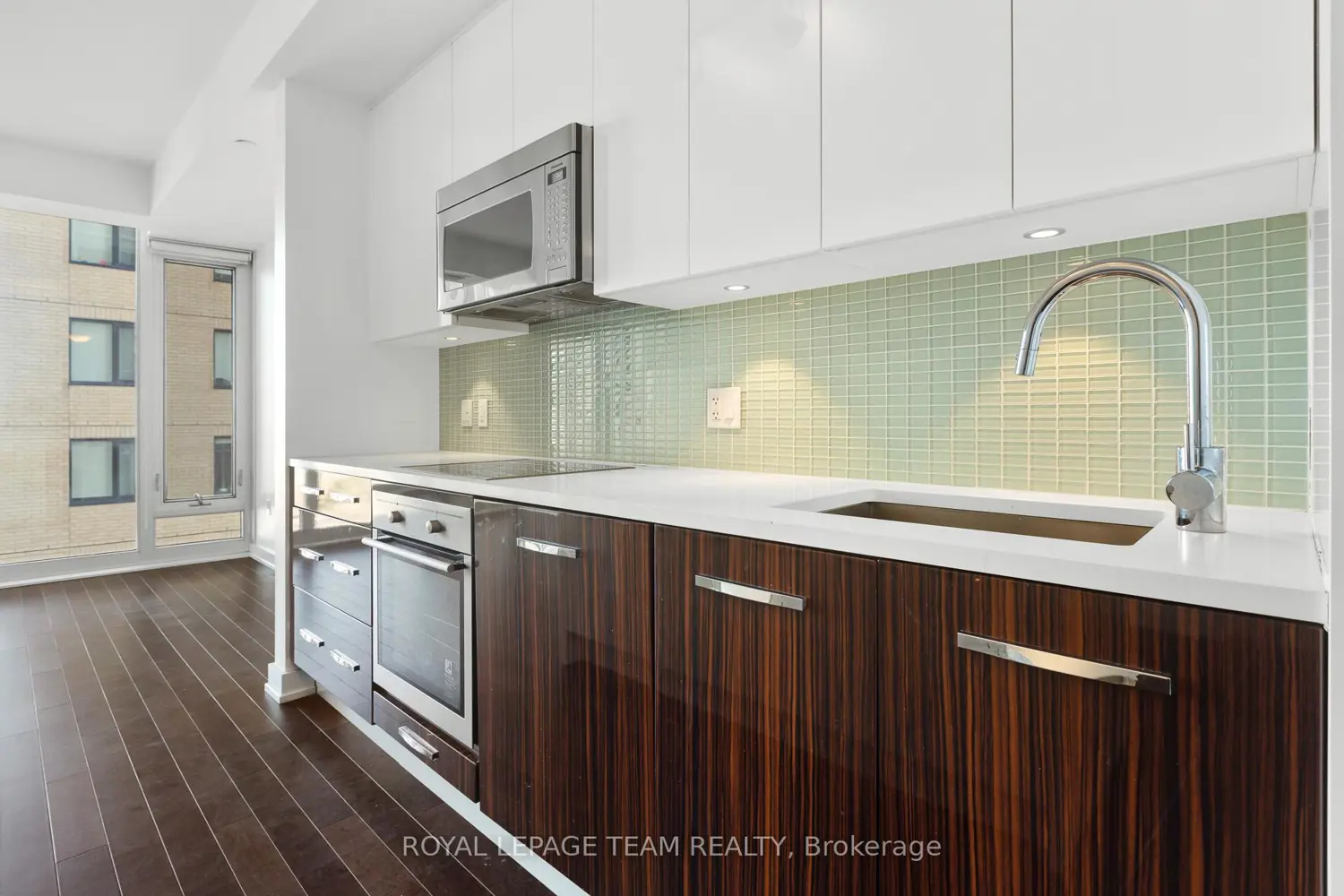 Additional image 6 of 111 Champagne Avenue 1506