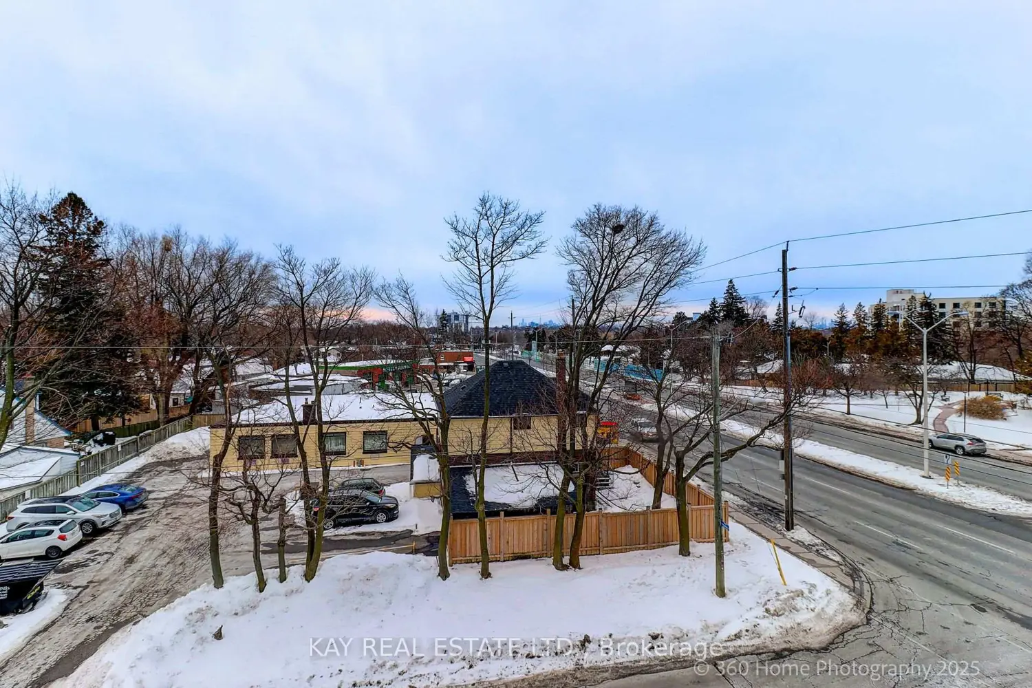 Additional image 11 of 2799 Kingston Road 305