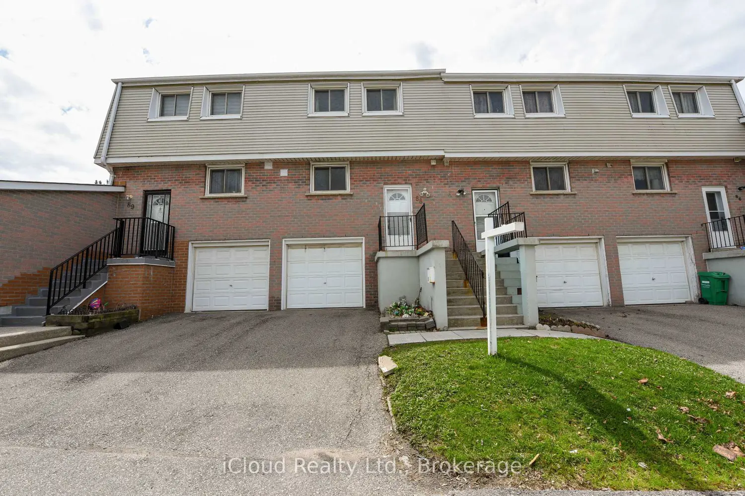 Additional image 2 of 400 Mississauga Valley Boulevard 88