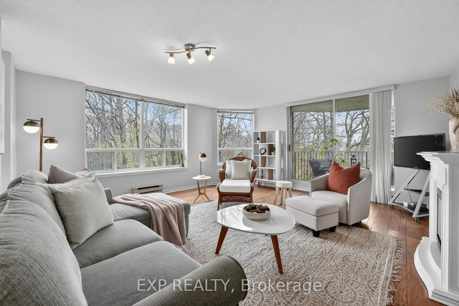 Additional image 4 of 8111 Forest Glen Drive 301