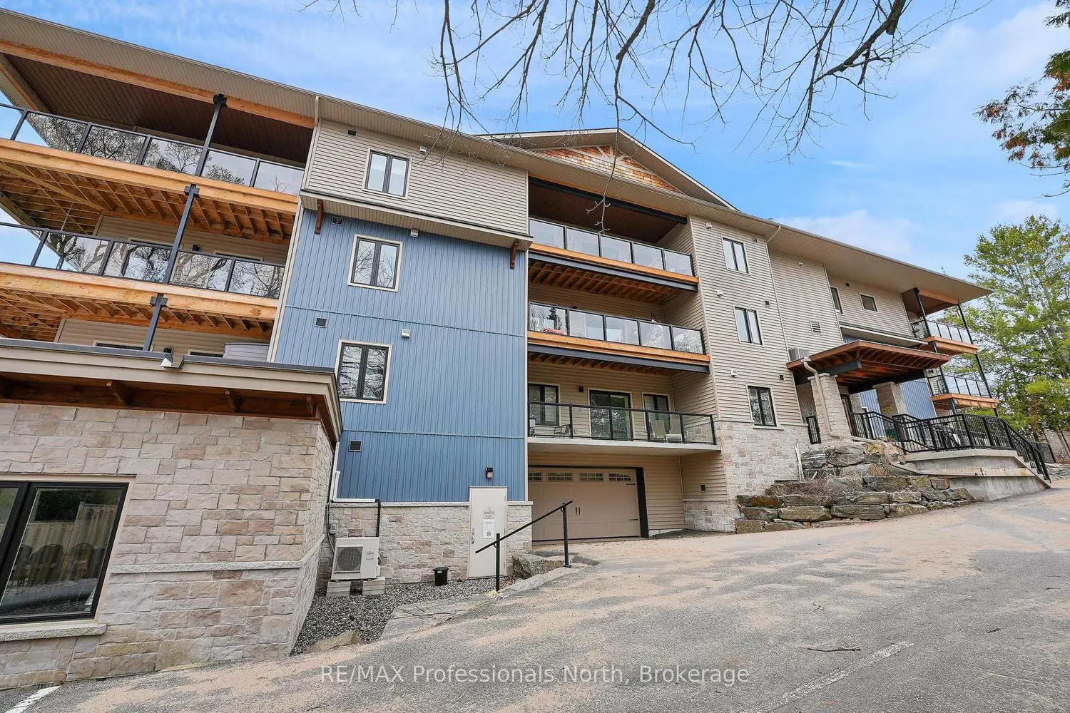 75 Wallings Road 201 photo 4
