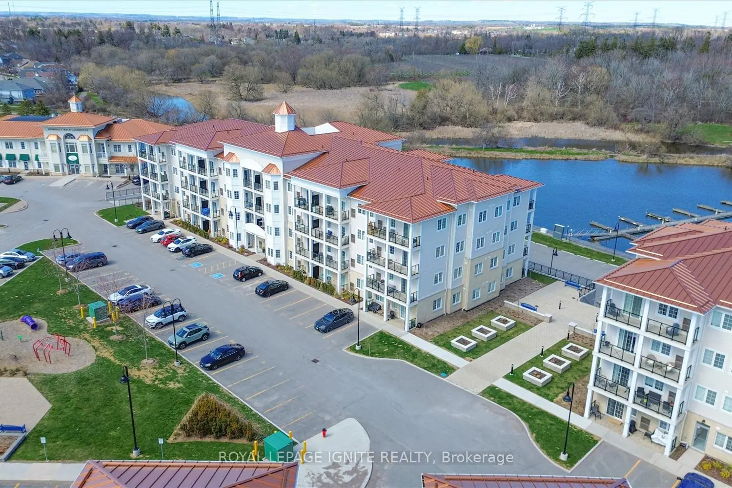 80 Shipway Avenue 215 photo 2
