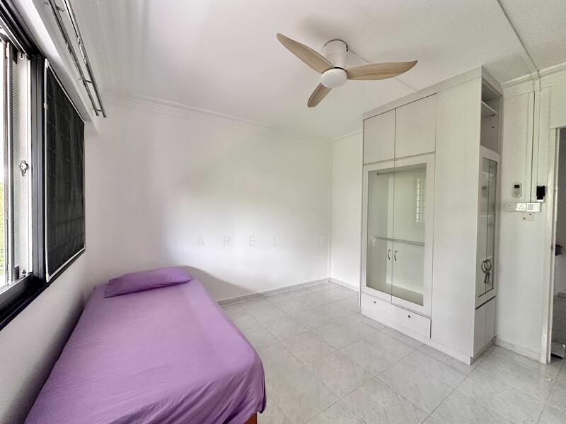 558 Hougang Street 51 photo 4