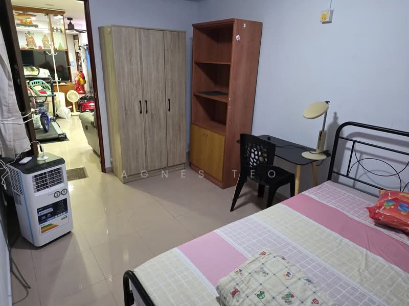 Additional image 2 of 854 Jurong West Street 81