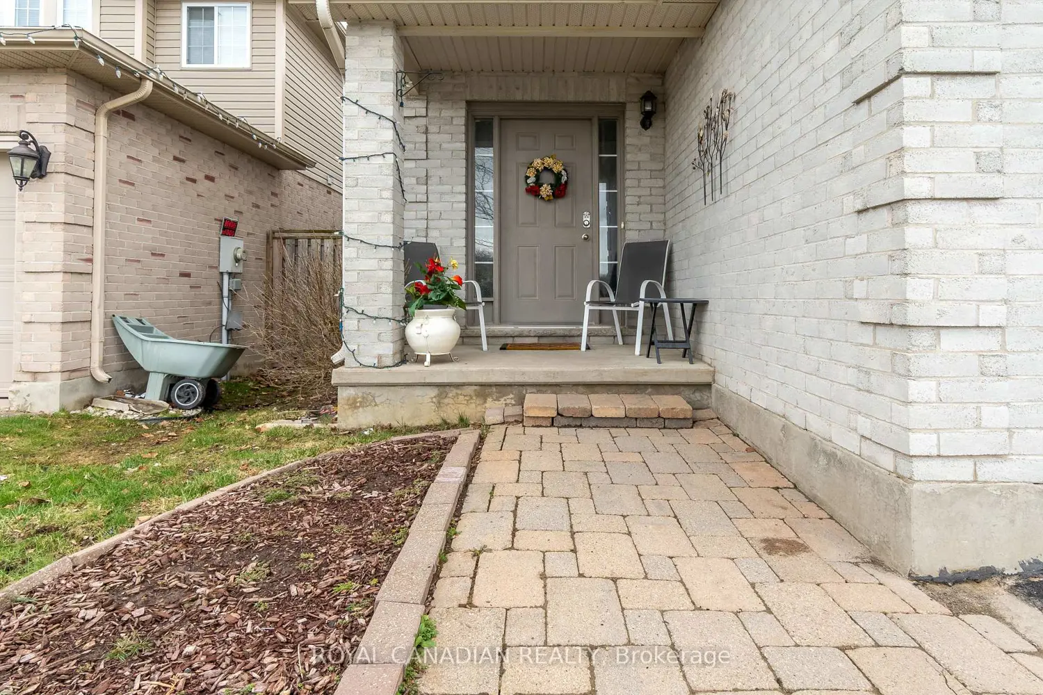 1723 Stackhouse Avenue photo 2