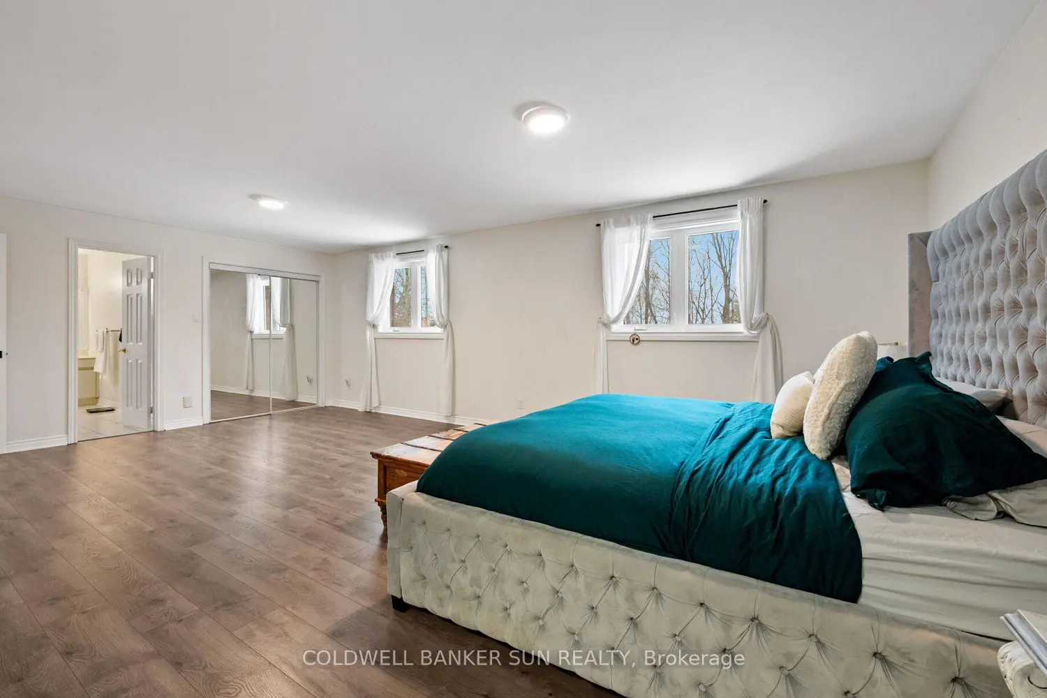 Additional image 14 of 34 Previn Court