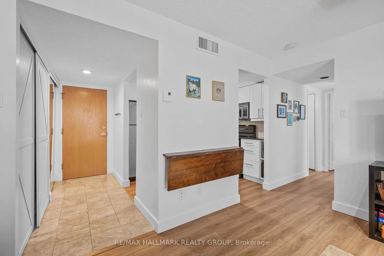 Additional image 6 of 199 Kent Street 604
