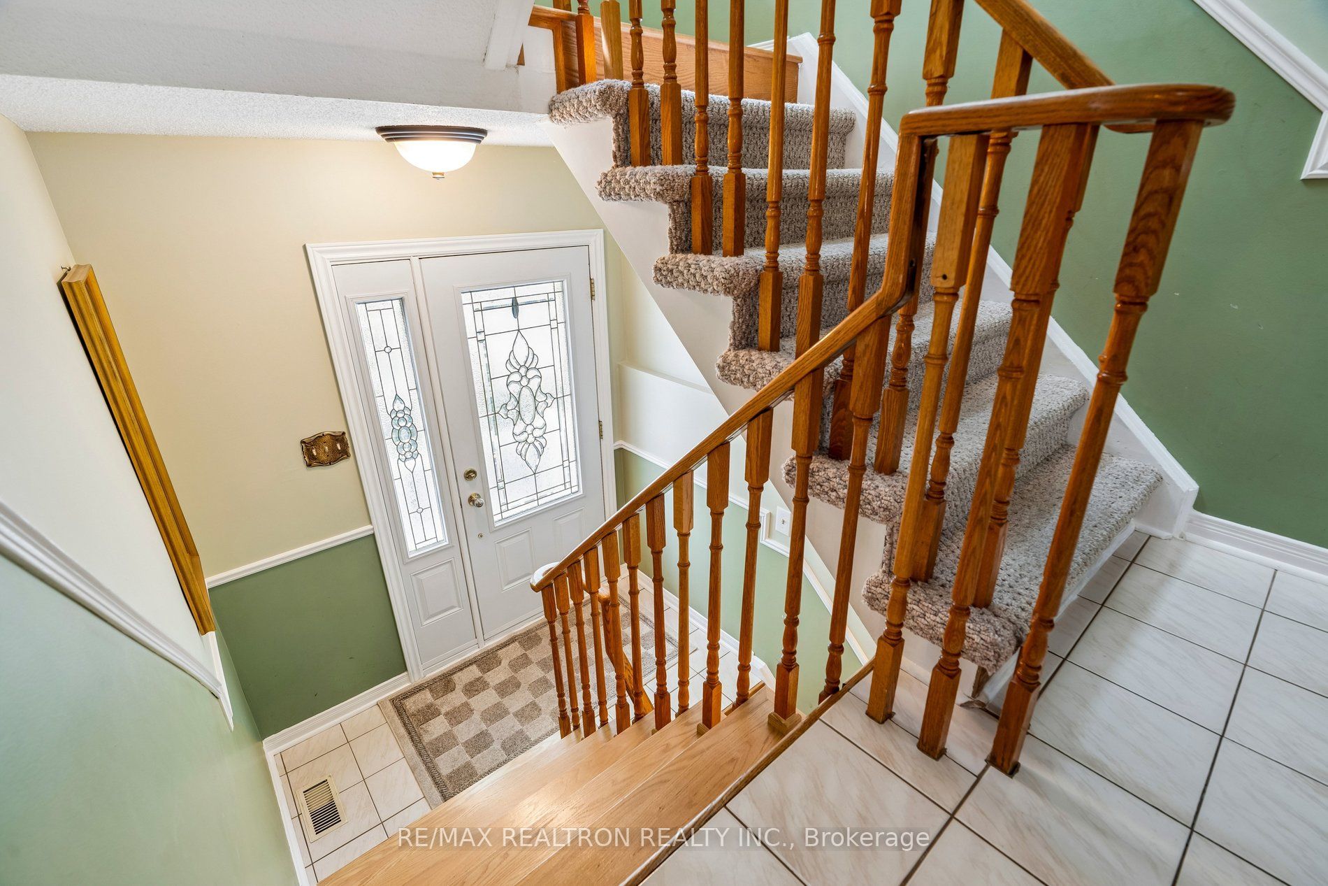 Additional image 4 of 102 Swinton Crescent, Vaughan, ON, L4J 3V5