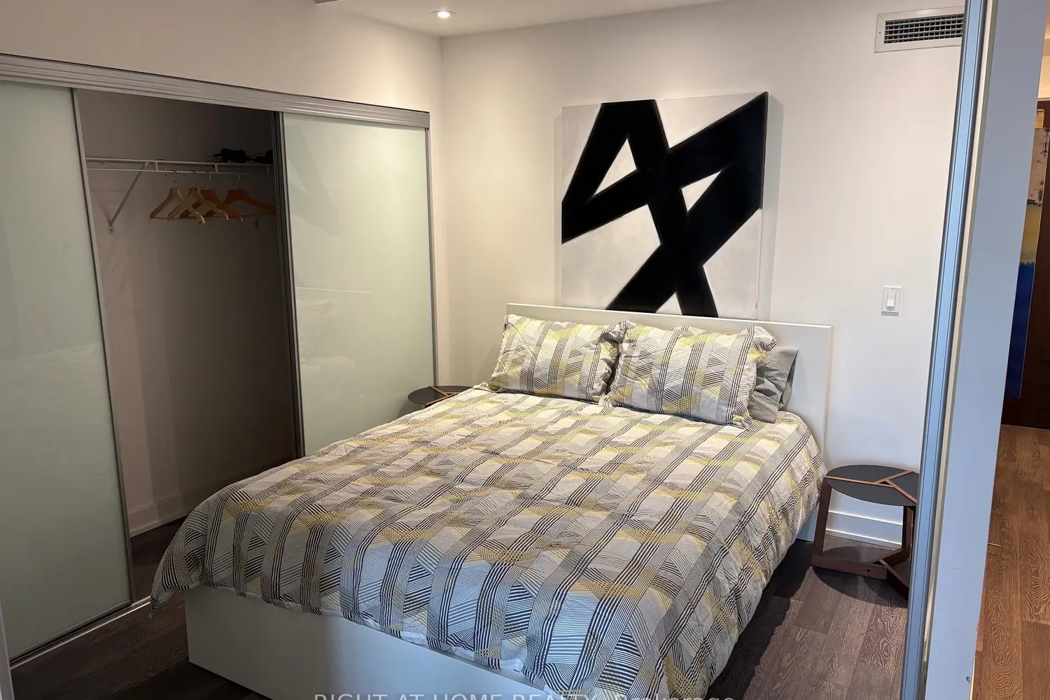 Additional image 7 of 1190 Dundas Street 627