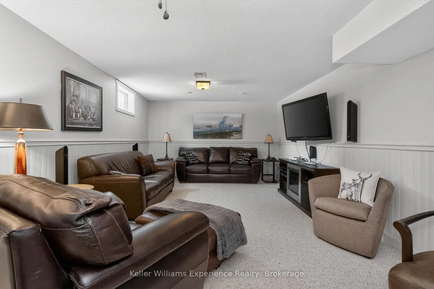 Additional image 9 of 933 Playfair Road