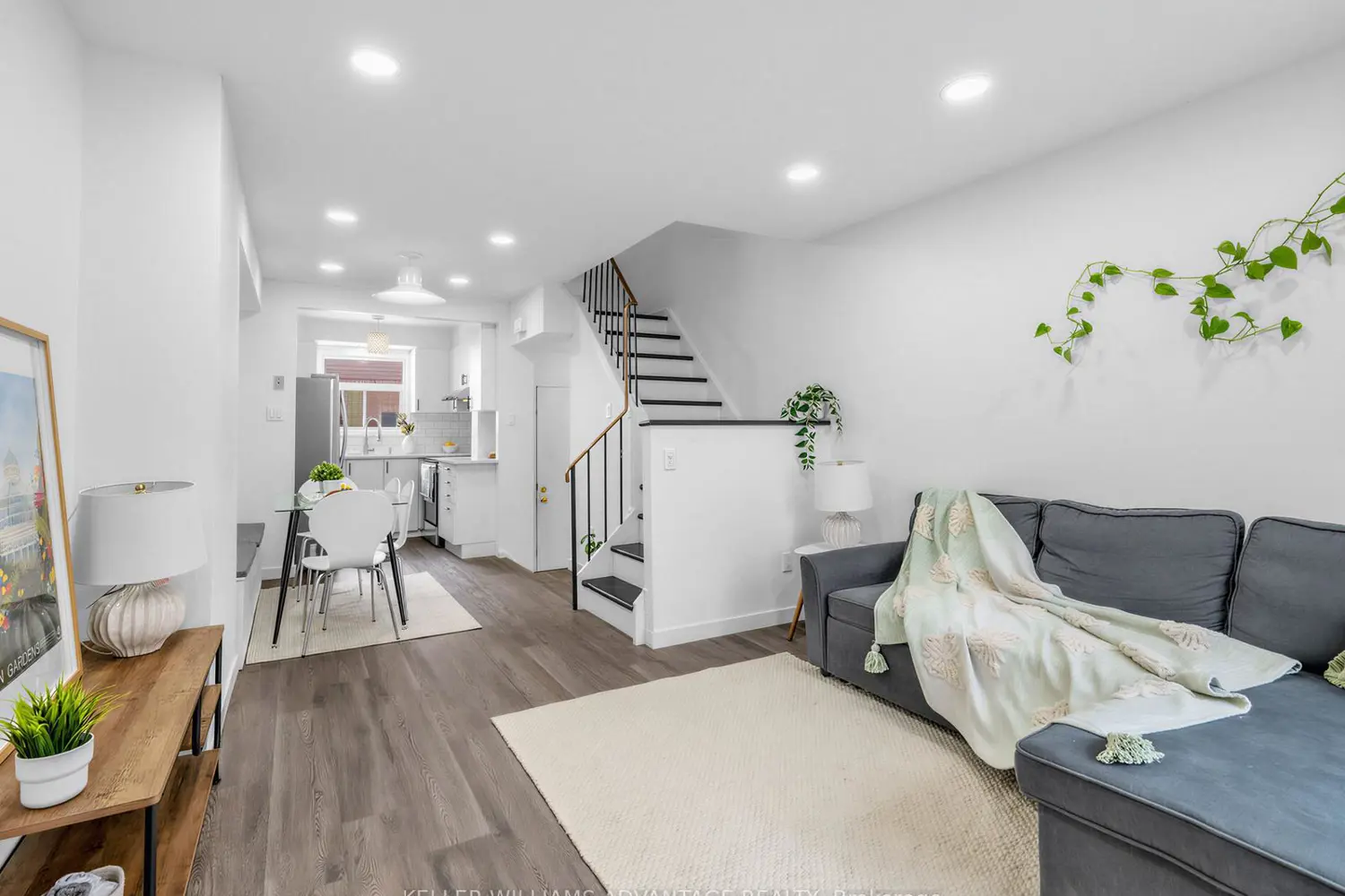 Additional image 2 of 275 Broadview Avenue 159