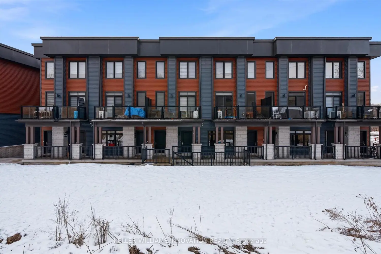 2 Willow Street 71