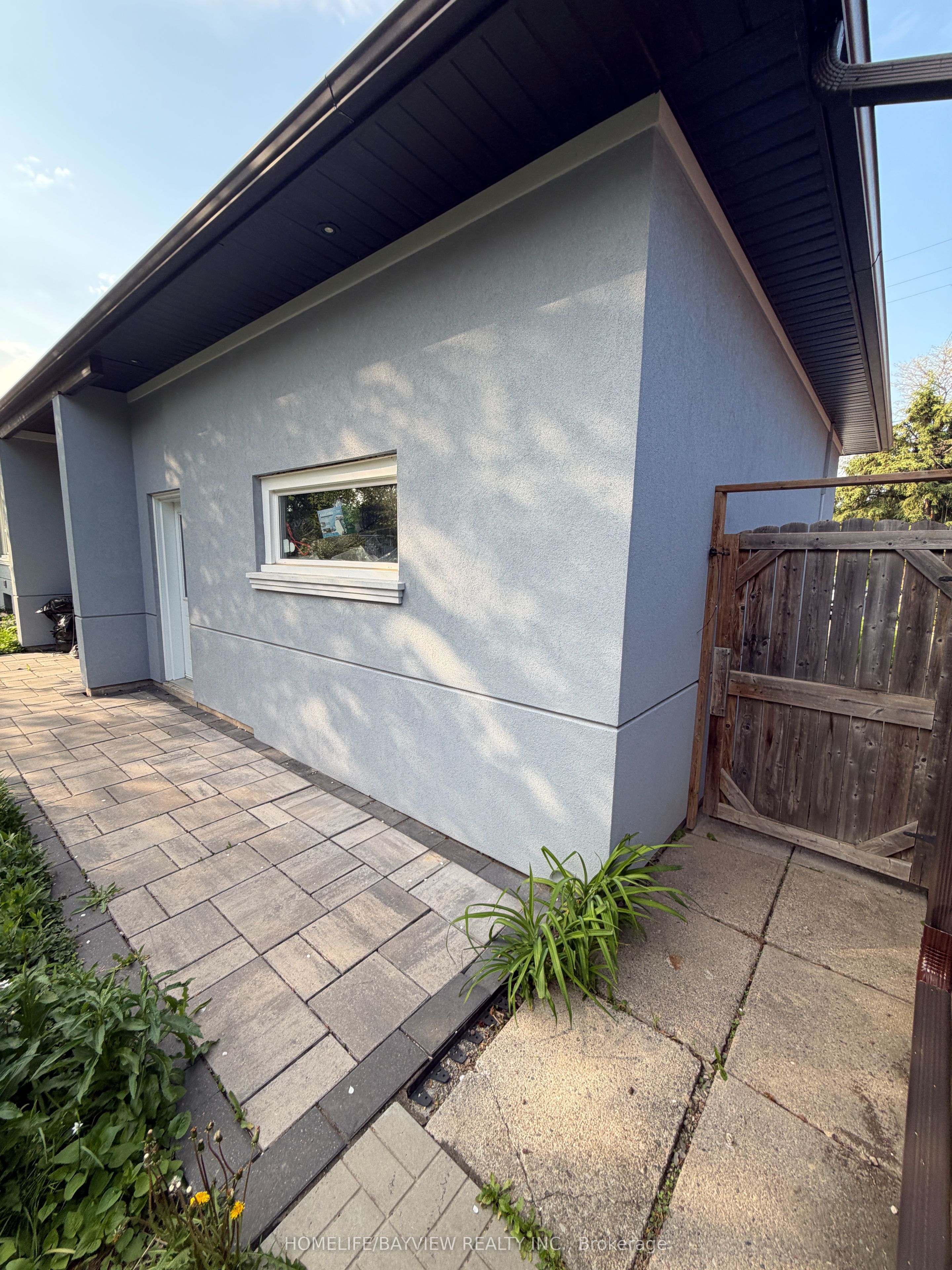 Additional image 4 of BSMT1-159 Yorkview Drive, Toronto, ON, M2R 1K2