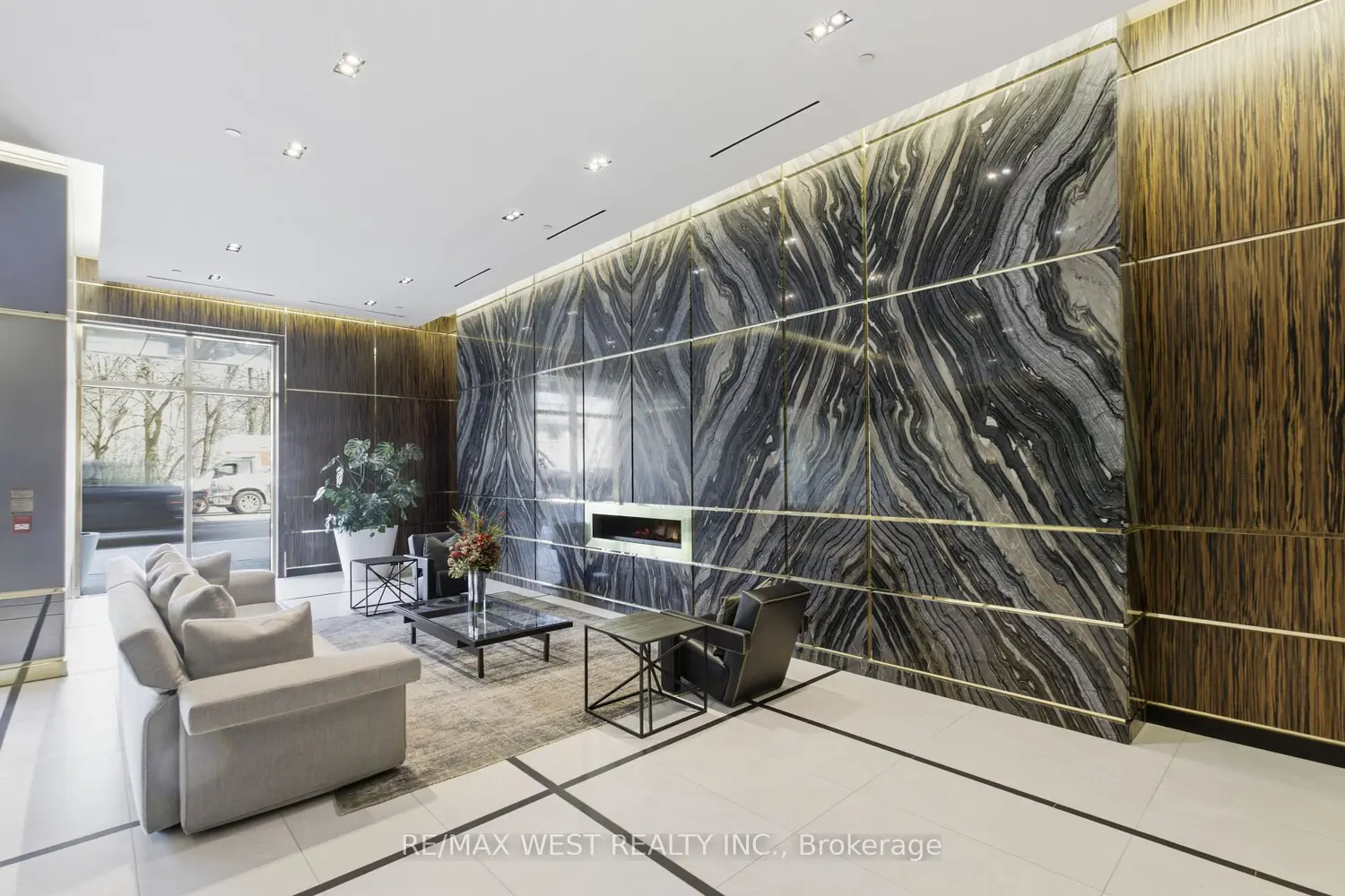 Additional image 3 of 3018 Yonge Street 617