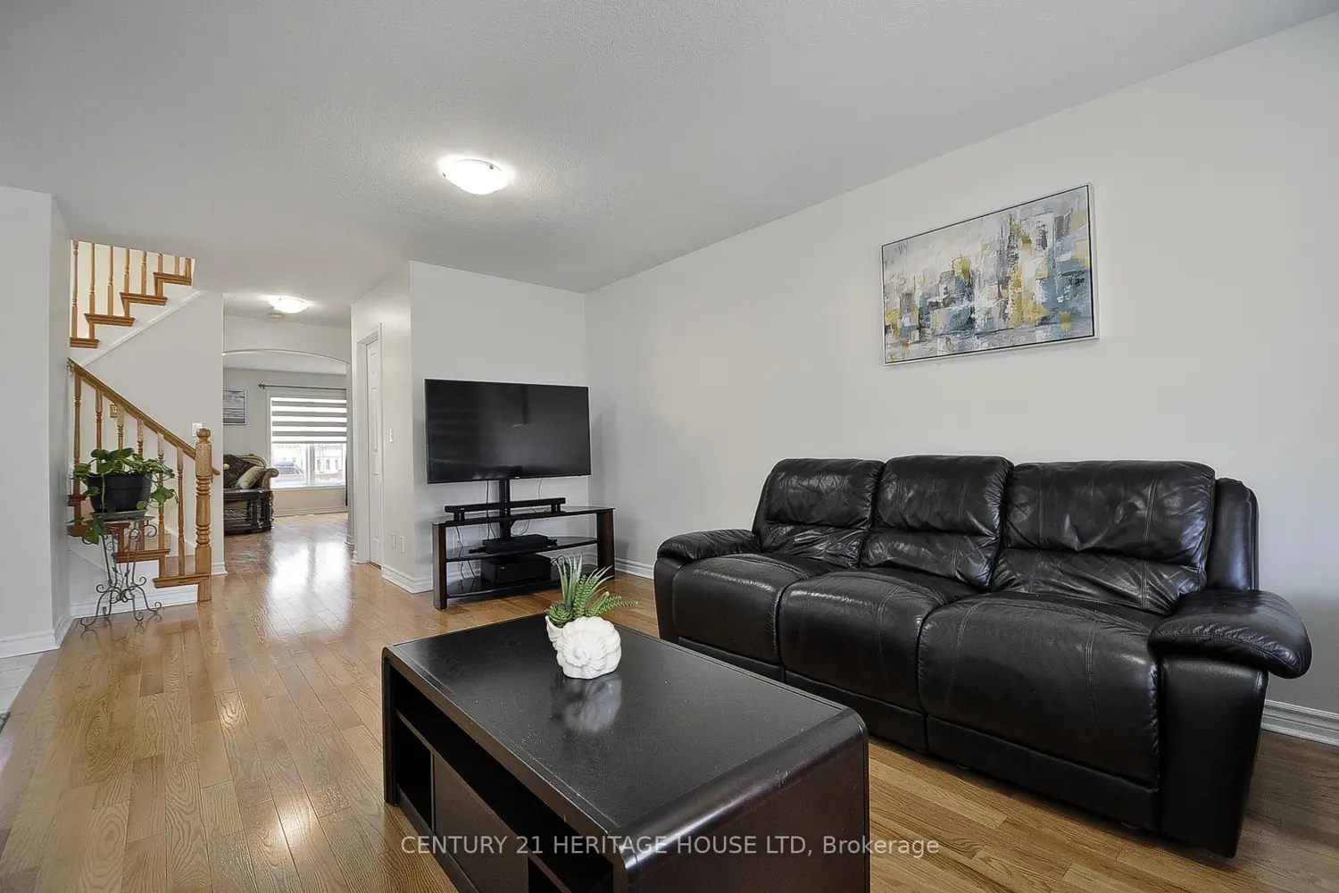 153 Coulthard Boulevard photo 5