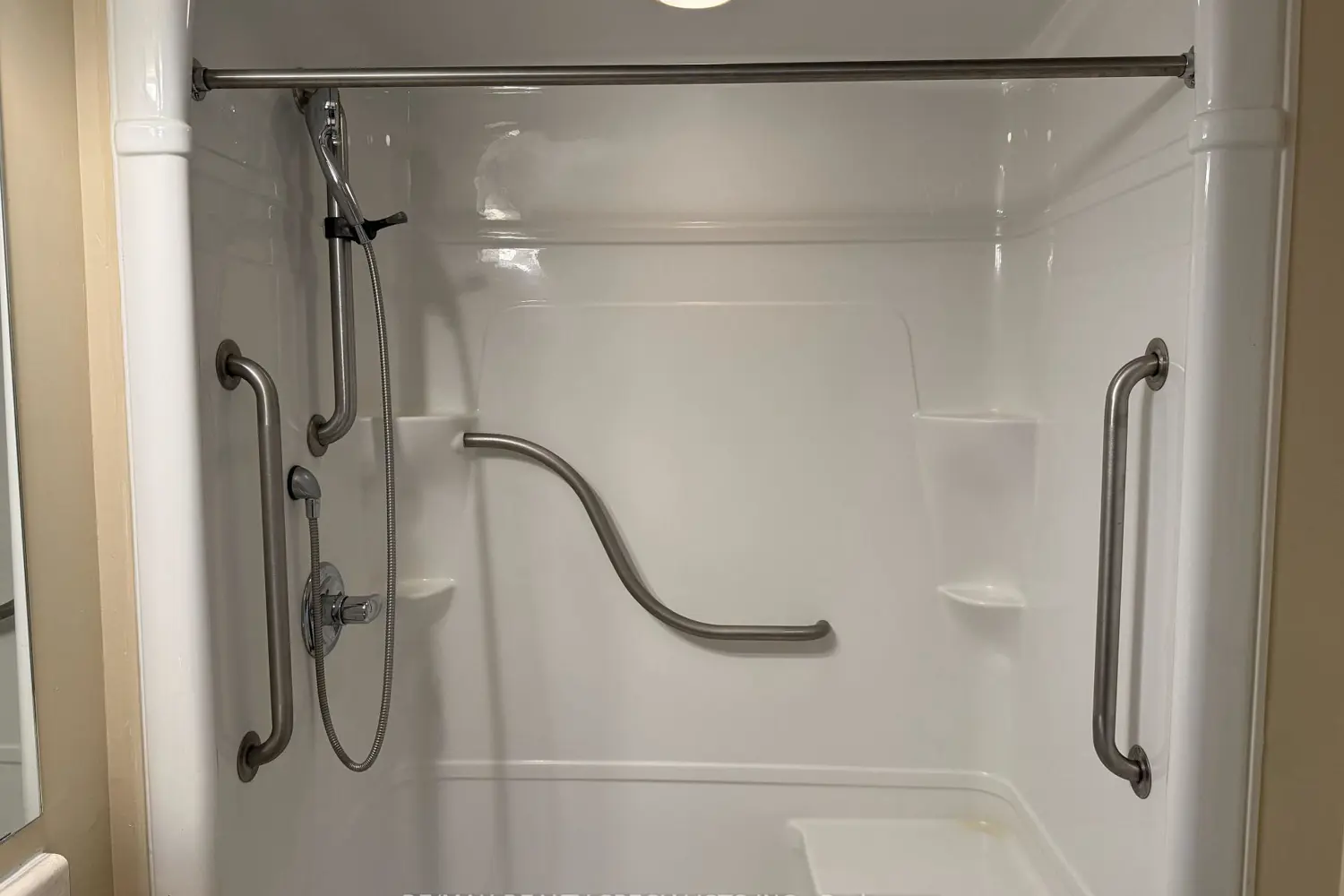 Additional image 11 of 830 Scollard Court 305