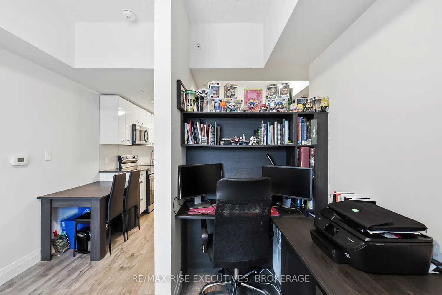Additional image 16 of 652 Princess Street 423