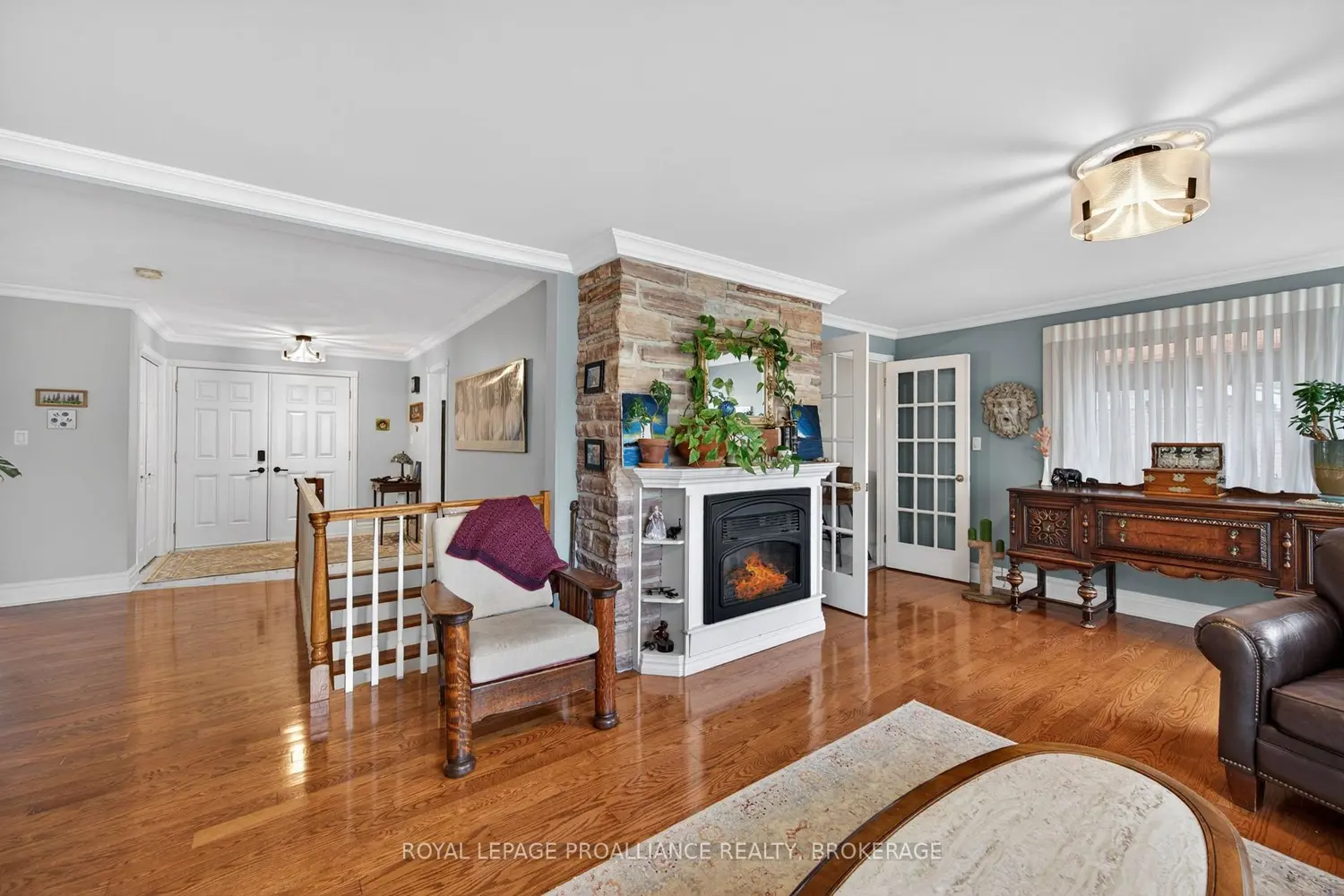 Additional image 2 of 727 Aylmer Crescent