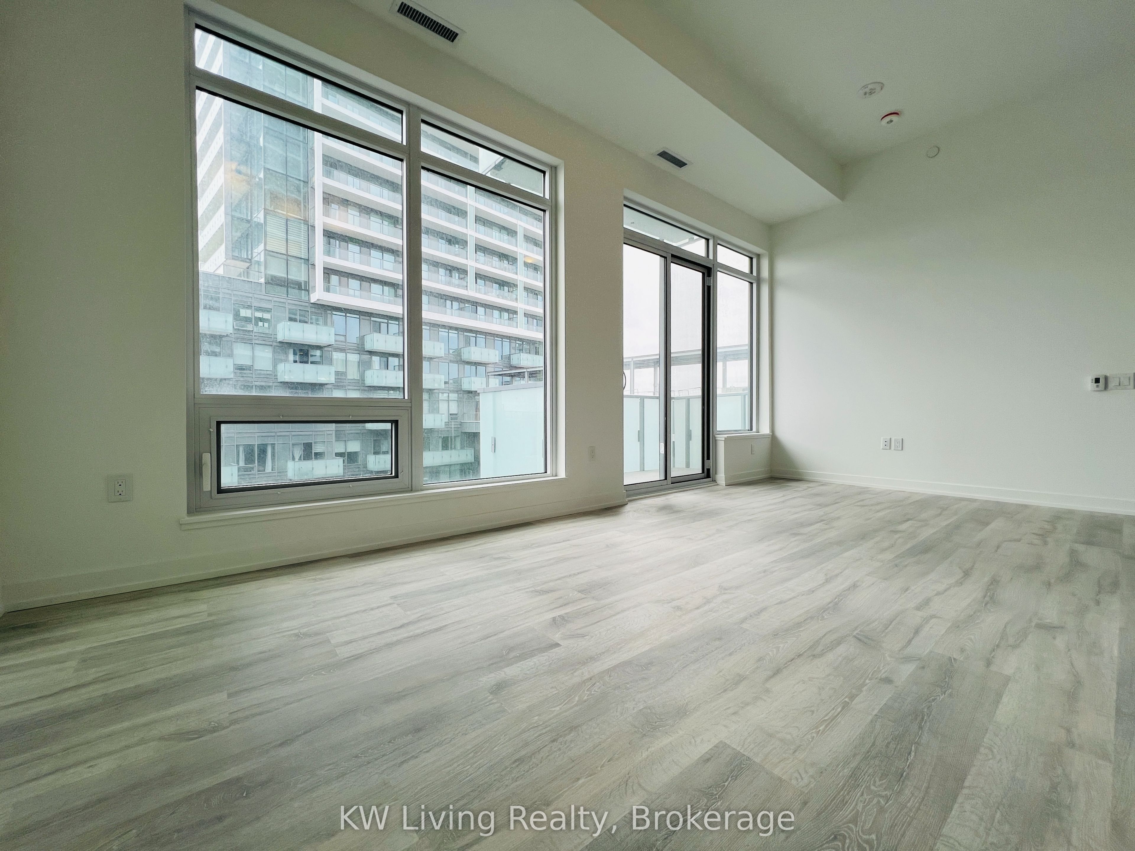 Additional image 4 of 905N-7 Golden Lion Heights, Toronto, ON, M2M 0C1