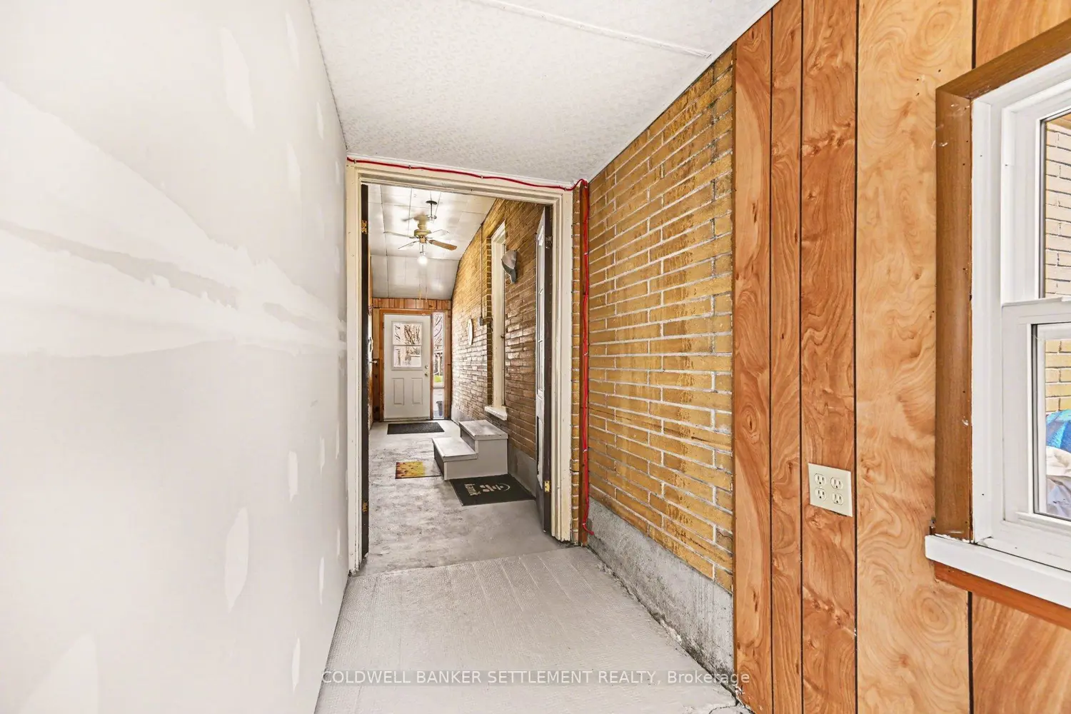 Additional image 14 of 27 Broadview Avenue