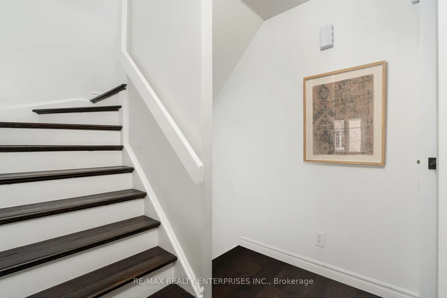 Additional image 9 of 50 East Liberty Street 1126