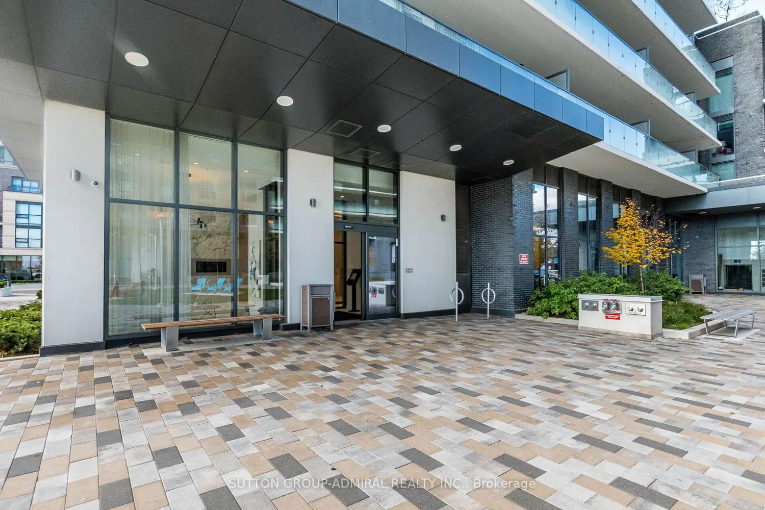 30 Samuel Wood Way 1311