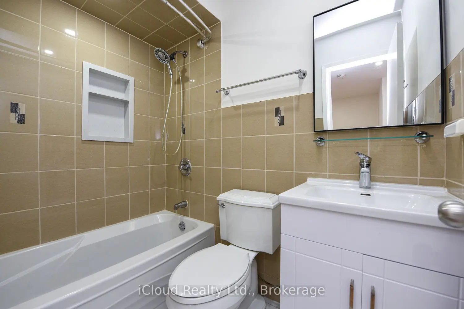 Additional image 13 of 400 Mississauga Valley Boulevard 88